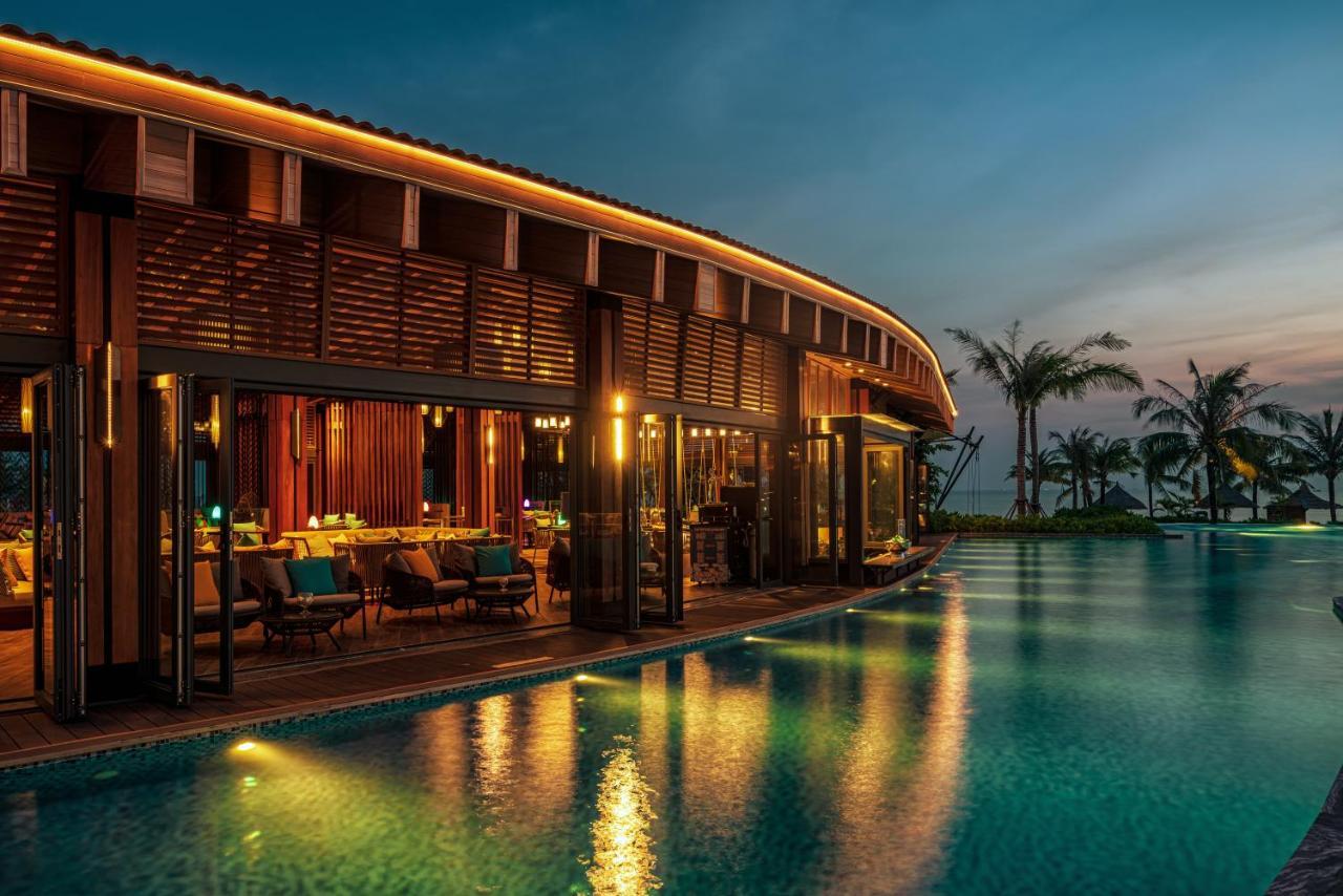 Moevenpick Villas & Residences Phú Quốc-sziget Kültér fotó The Beach Club
