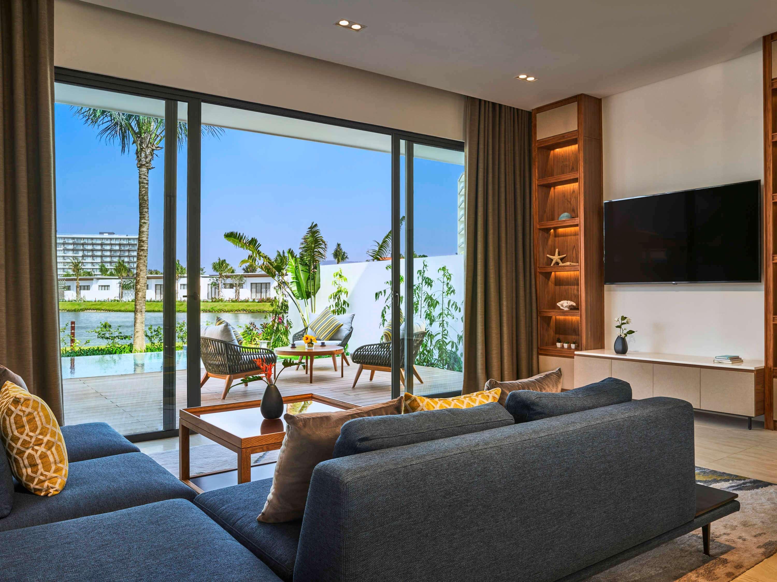 Moevenpick Villas & Residences Phú Quốc-sziget Kültér fotó A living room at the hotel