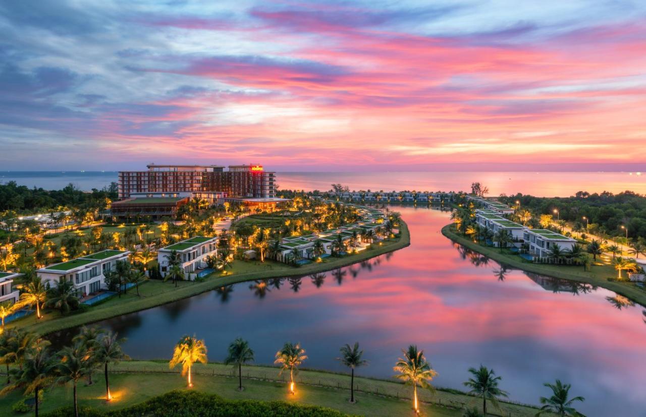 Moevenpick Villas & Residences Phú Quốc-sziget Kültér fotó Vinpearl Hotel Nha Trang
