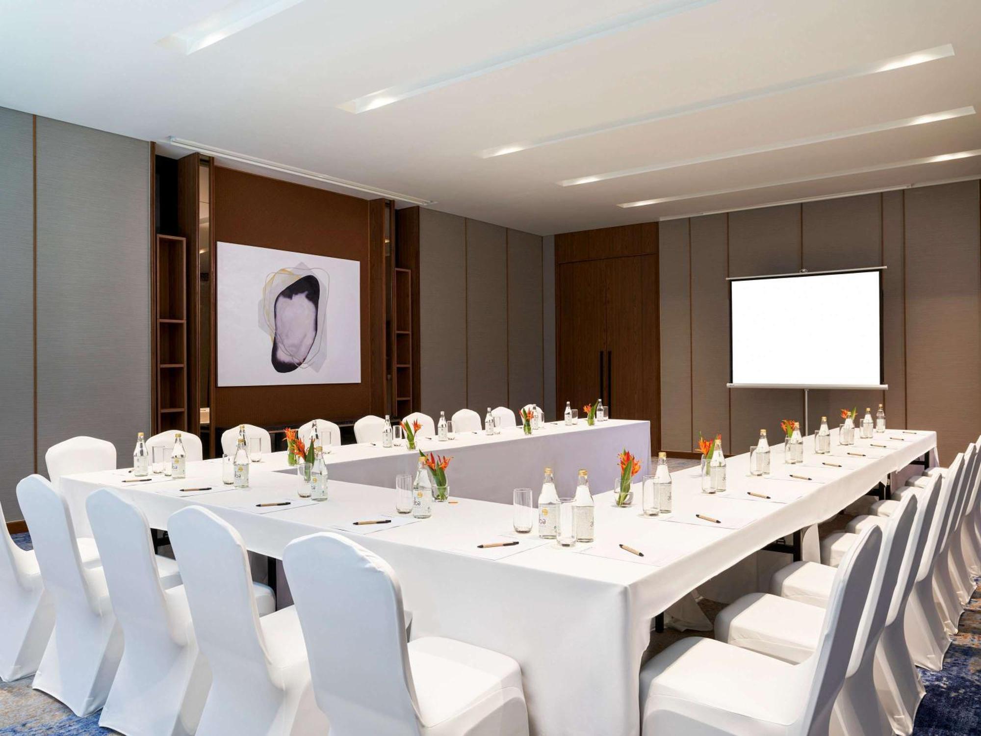 Moevenpick Villas & Residences Phú Quốc-sziget Kültér fotó Meeting room